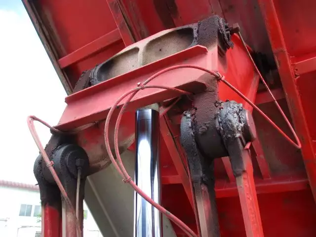 平成28年06月中古大型日産UDUDトラックスの画像25