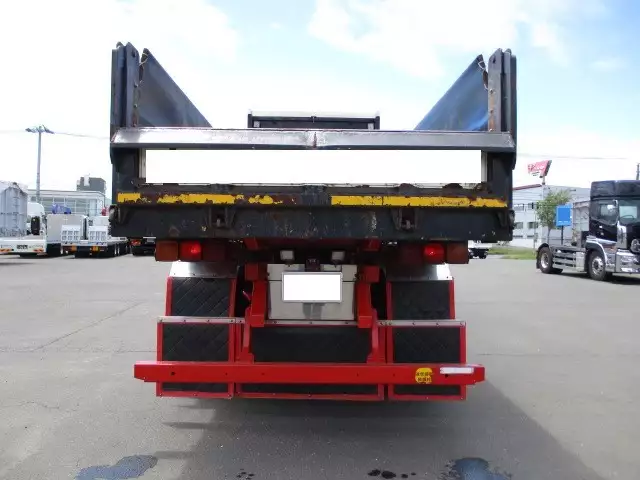 平成28年06月中古大型日産UDUDトラックスの画像37