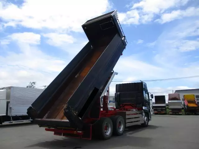 平成28年06月中古大型日産UDUDトラックスの画像5