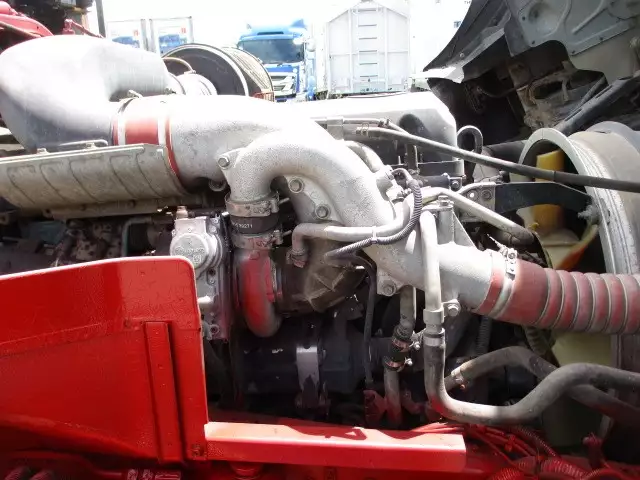 平成28年06月中古大型日産UDUDトラックスの画像48