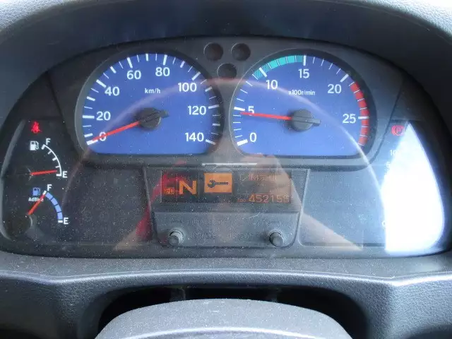 平成28年06月中古大型日産UDUDトラックスの画像54