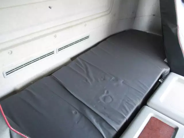 平成28年06月中古大型日産UDUDトラックスの画像59