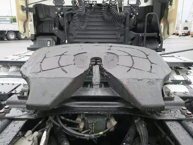 令和03年09月中古大型トラクタヘッド日野プロフィアの画像12