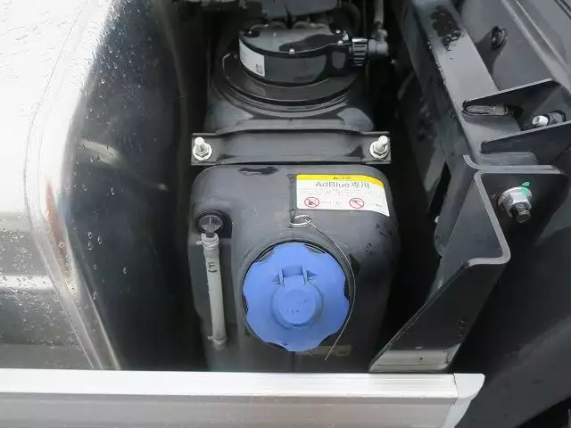 令和03年09月中古大型トラクタヘッド日野プロフィアの画像17