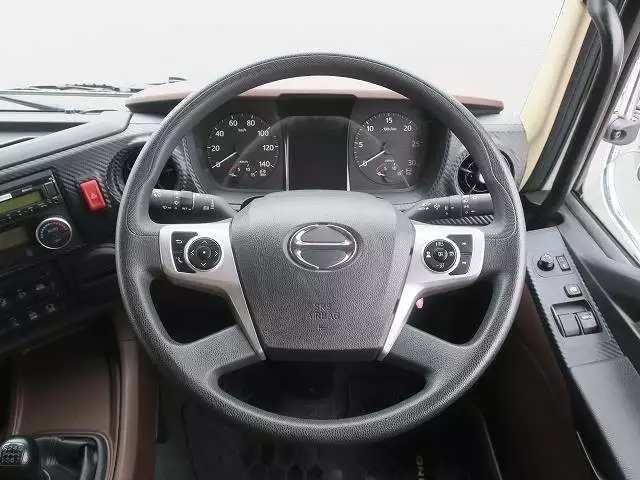 令和03年09月中古大型トラクタヘッド日野プロフィアの画像32