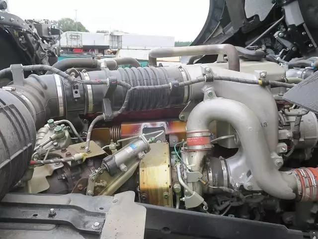 令和03年09月中古大型トラクタヘッド日野プロフィアの画像39