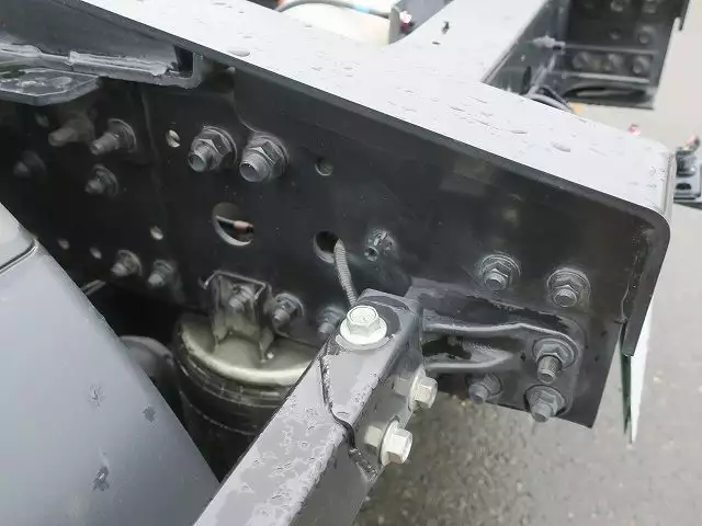 令和03年09月中古大型トラクタヘッド日野プロフィアの画像9