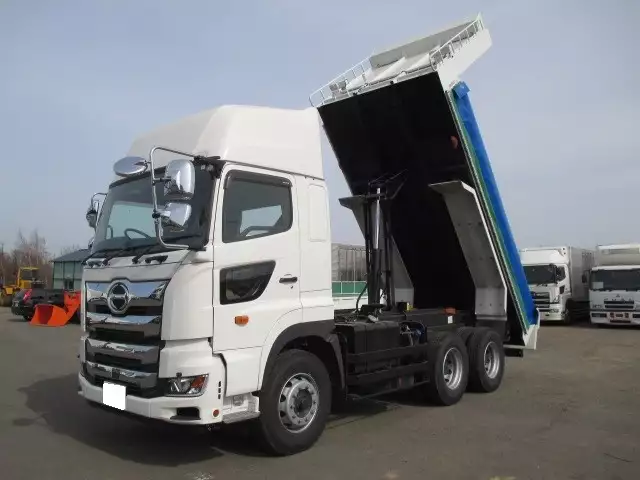 平成30年02月中古大型日野プロフィアの画像1