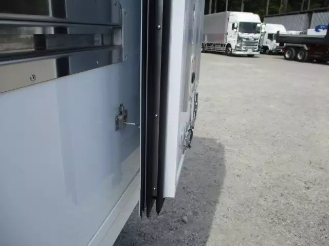 令和03年11月中古小型冷凍バン・ウィング日野日野の画像26