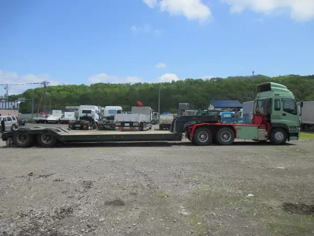 平成25年07月中古その他トラクタヘッドいすゞギガの画像4