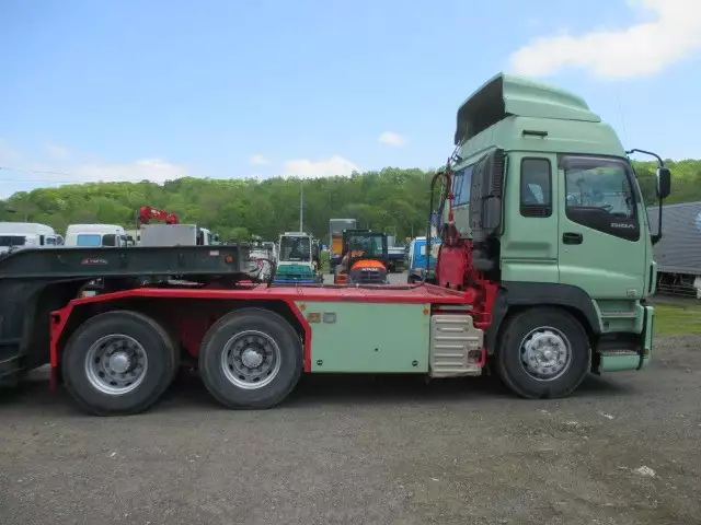 平成25年07月中古その他トラクタヘッドいすゞギガの画像32