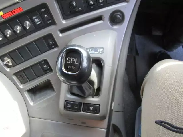 平成19年05月中古大型日産UDクオンの画像4