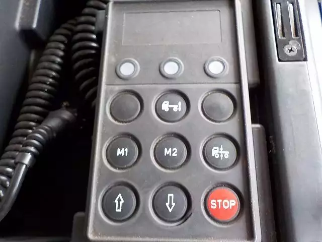 平成21年02月中古大型トラクタヘッド三菱ふそうスーパーグレートの画像29