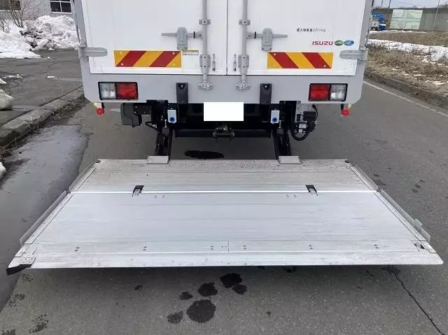令和03年05月中古中型アルミバン・ウィングいすゞいすゞの画像15