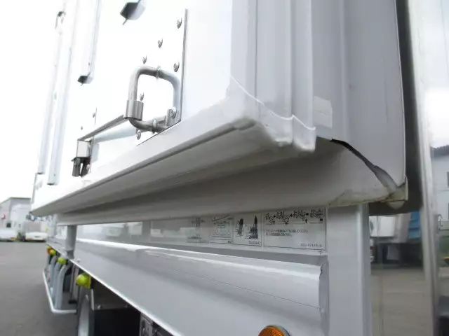 令和03年08月中古中型冷凍バン・ウィング日野レンジャーの画像32