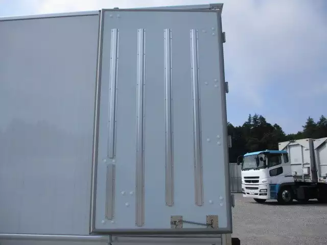 令和03年08月中古中型冷凍バン・ウィング日野レンジャーの画像27