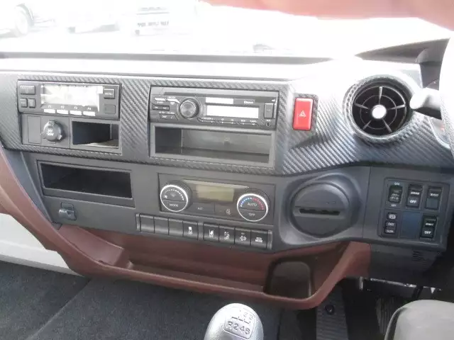 令和03年08月中古中型冷凍バン・ウィング日野レンジャーの画像42