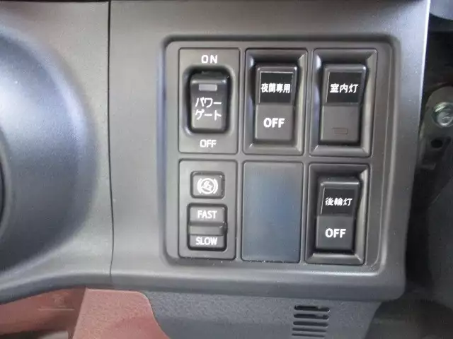 令和03年08月中古中型冷凍バン・ウィング日野レンジャーの画像46