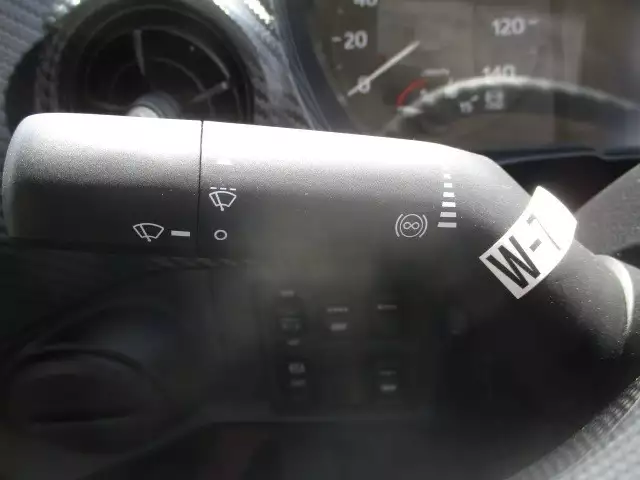 令和03年08月中古中型冷凍バン・ウィング日野レンジャーの画像52