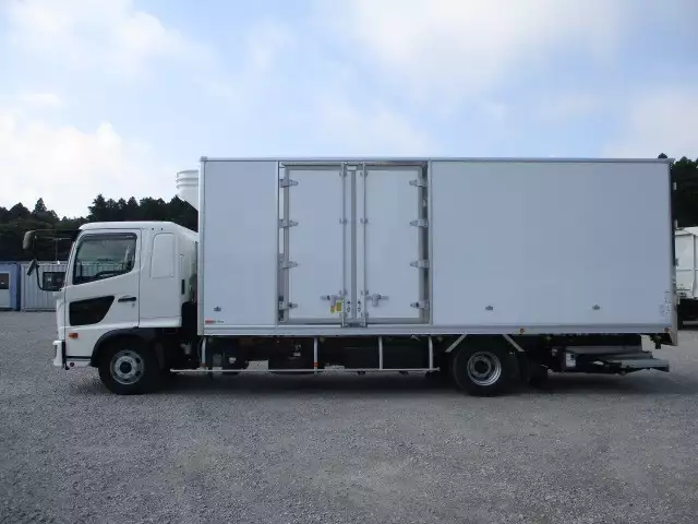 令和03年08月中古中型冷凍バン・ウィング日野レンジャーの画像8