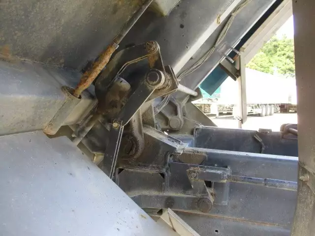 平成24年11月中古大型日産UDクオンの画像35