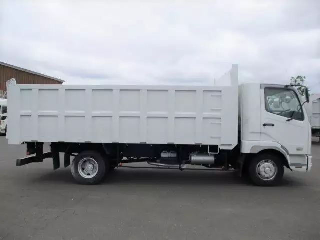 平成18年09月中古中型三菱ふそうファイターの画像4
