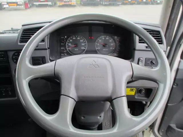 平成18年09月中古中型三菱ふそうファイターの画像31