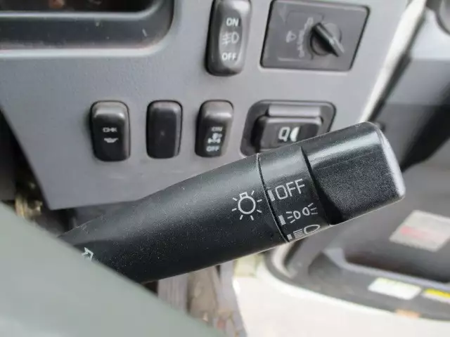 平成18年09月中古中型三菱ふそうファイターの画像32