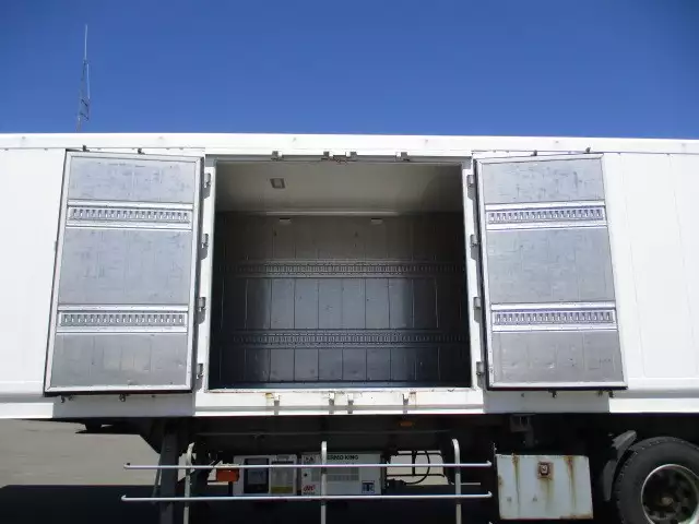 平成30年11月中古その他冷凍トレーラー輸入車・その他ロイヤルの画像12