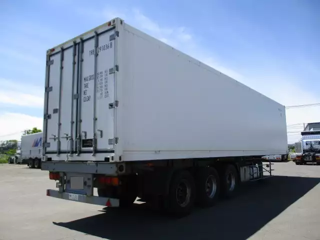 平成30年11月中古その他冷凍トレーラー輸入車・その他ロイヤルの画像5