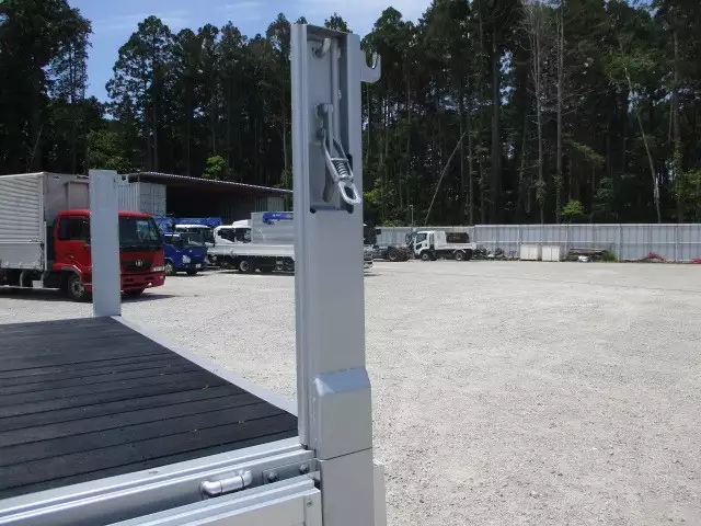 令和03年11月中古中型三菱ふそうファイターの画像39