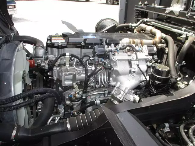 令和03年11月中古中型三菱ふそうファイターの画像60