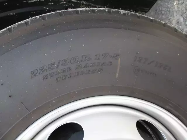 令和03年11月中古中型三菱ふそうファイターの画像10