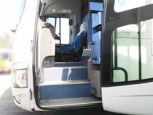 平成25年07月中古大型バス三菱ふそうエアロエースの画像14