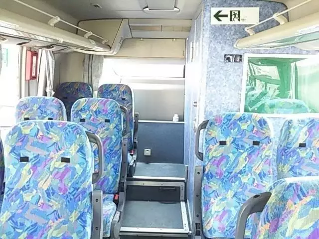 平成25年07月中古大型バス三菱ふそうエアロエースの画像17