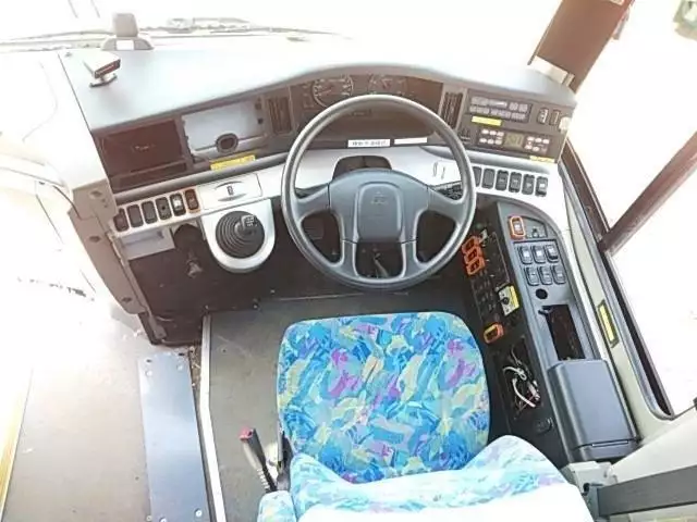 平成25年07月中古大型バス三菱ふそうエアロエースの画像37