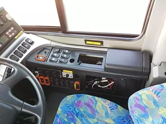 平成25年07月中古大型バス三菱ふそうエアロエースの画像45