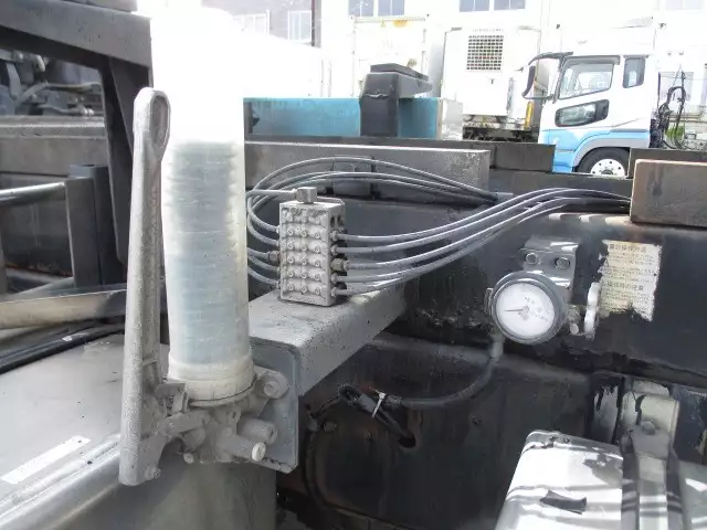 平成26年12月中古大型日産UDクオンの画像13