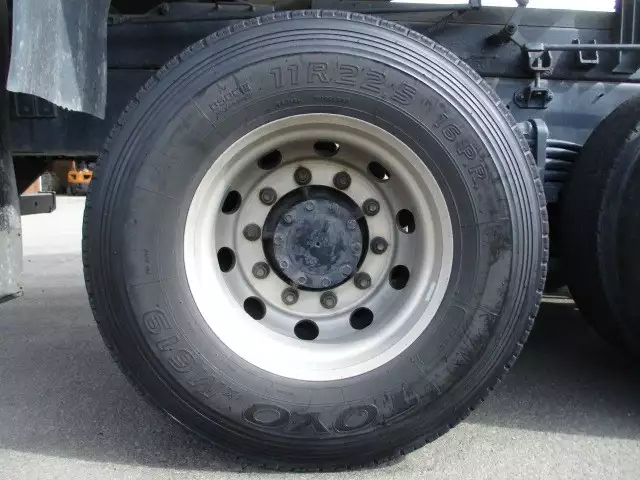 平成26年12月中古大型日産UDクオンの画像17