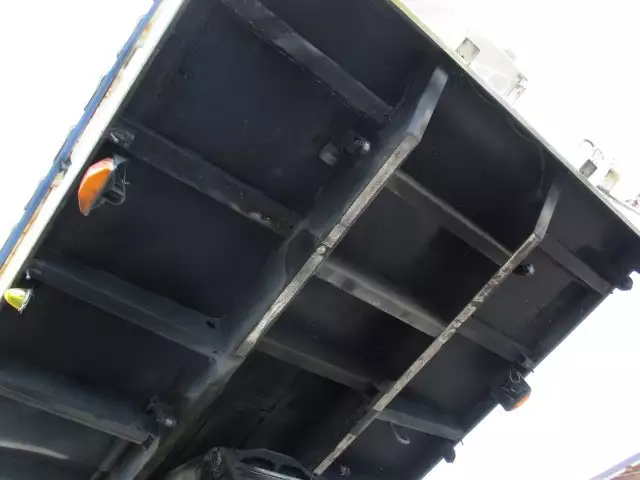 平成26年12月中古大型日産UDクオンの画像24