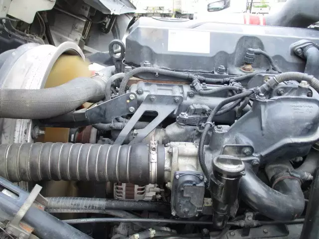 平成26年12月中古大型日産UDクオンの画像42