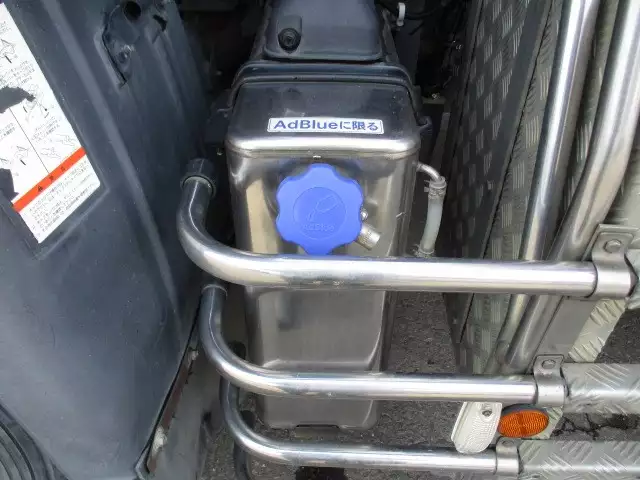 平成26年12月中古大型日産UDクオンの画像10