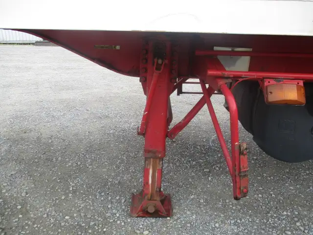 ナンバー付 平成19年 40FT2軸冷凍コンテナシャシSET キーストン ジョロダー4列 リーフサス 横ドア 積載24,000㎏ 第五輪荷重9,000㎏以上の画像15