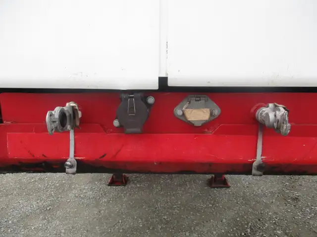 ナンバー付 平成19年 40FT2軸冷凍コンテナシャシSET キーストン ジョロダー4列 リーフサス 横ドア 積載24,000㎏ 第五輪荷重9,000㎏以上の画像9