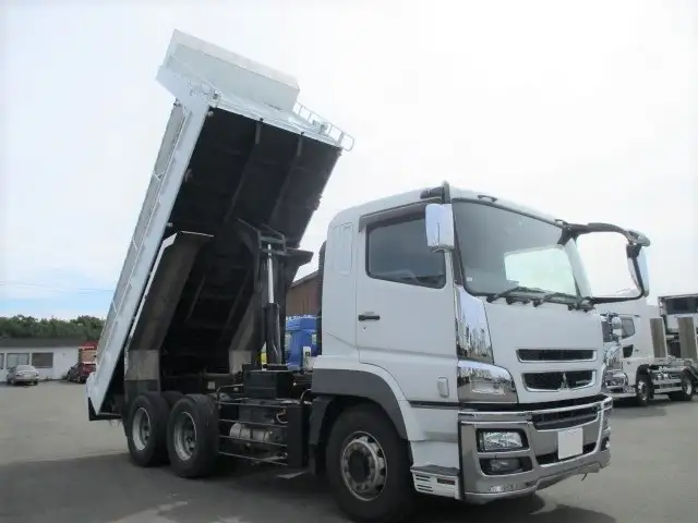 平成27年02月中古大型ダンプ三菱ふそうスーパーグレートの画像18