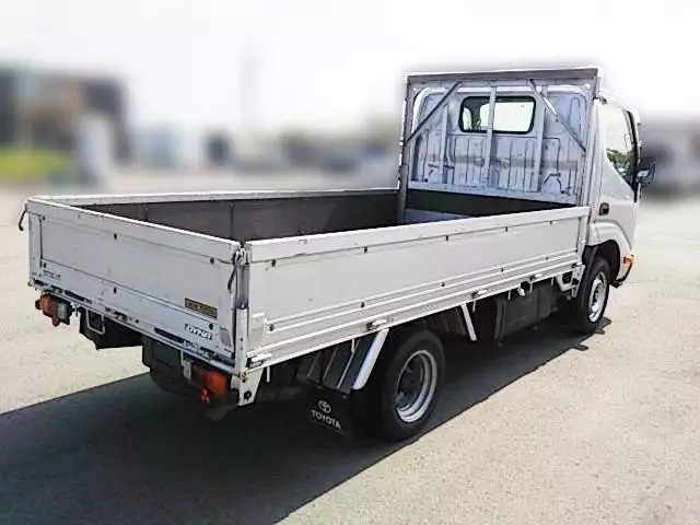 平成25年11月中古小型トヨタトヨタの画像3
