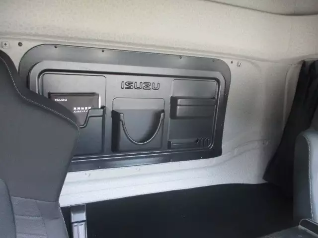 令和03年03月中古大型トラクタヘッドいすゞギガの画像54