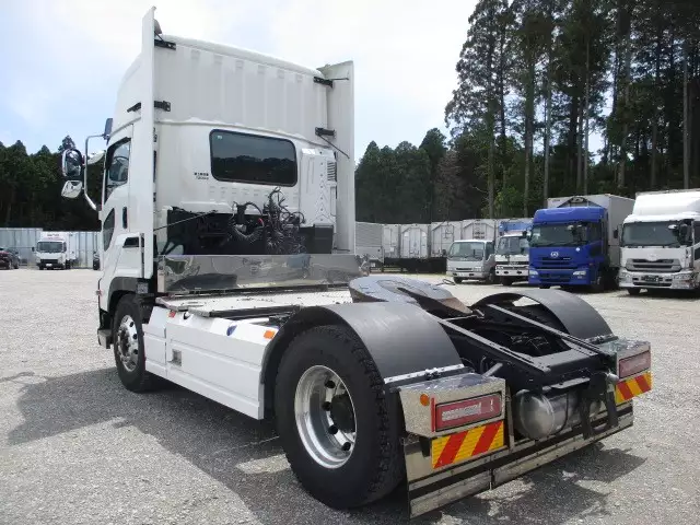 令和03年03月中古大型トラクタヘッドいすゞギガの画像7