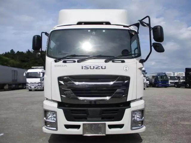 平成28年03月中古大型アルミバン・ウィングいすゞギガの画像2