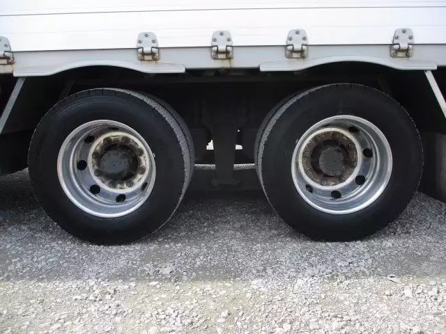 平成28年03月中古大型アルミバン・ウィングいすゞギガの画像11